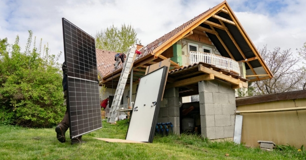 Megint sorra dőlnek be a lakossági napelemes pályázati fejlesztések, a szaktárca feljelentést fontolgat a legújabb csőd után