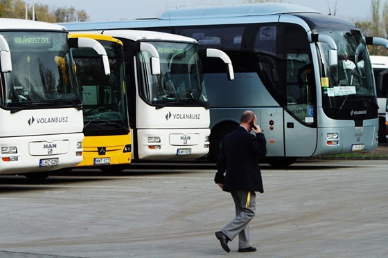 Sztrájkra készülnek október 25-én a volánbuszosok