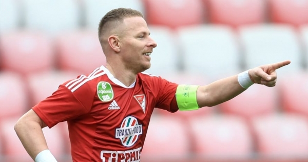 Ha késéssel is, de csak előkerült Dzsudzsák Balázs kft.-jének tavalyi beszámolója