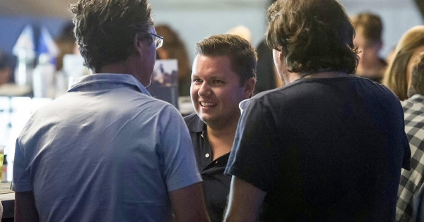 Matolcsy Ádám bútorgyára nem tartozik többé Tiborcz bankjának