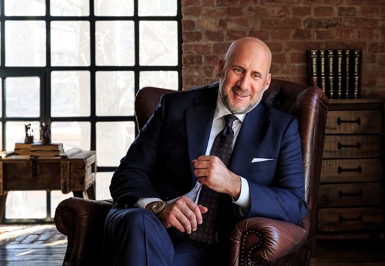 A kormányközeli 4iG drónvédelmi céget alapított, majd a kormány bevezette a kötelező drónvédelmet