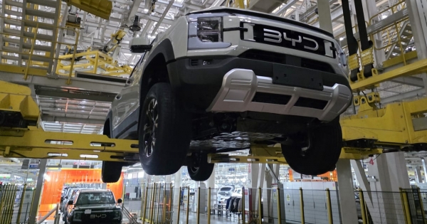 Összeomlott a kínai BYD nyereségessége