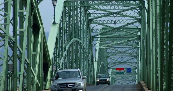 Sorvezető uniós állampolgár magyarországi cégalapításához