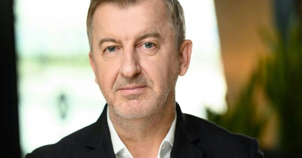 Túlélte a Matolcsy-klánt a budai szállodaprojekt, most megnyílt a panorámás hotel