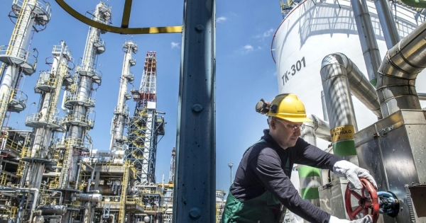 Olajharc az Adrián: a Mol és a Slovnaft bepanaszolta az Európai Bizottságnál a Janafot