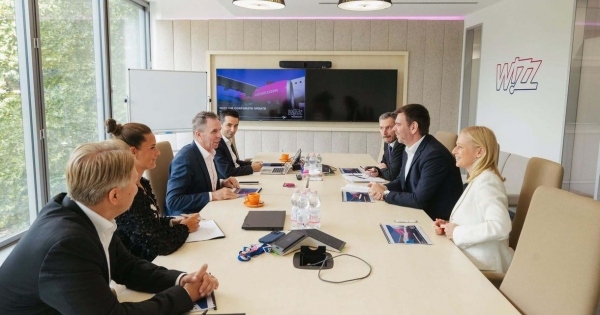 Vitézyék és a Wizz Air közös munkacsoportja keresi a választ arra, hogyan csökkenthető a főváros környéki légtér éjszakai zajterhelése