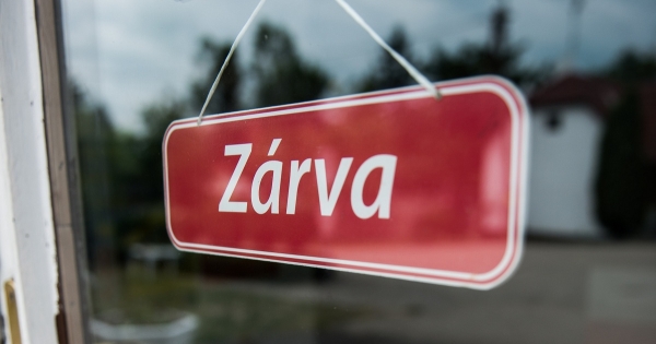 Boltzár alatti leltár. Jár-e pótlék, ha berendelhetők a dolgozók?