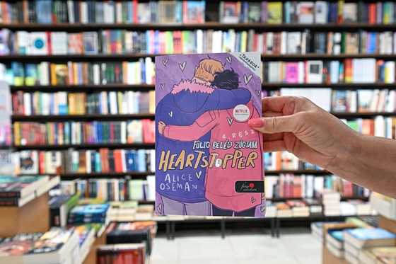 Nyáry Krisztián: Intenzívebben rászálltak a könyvesboltokra, ellenőrök figyelik, fóliáznak-e