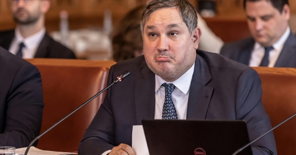 Nagy Márton 19 millió forintot vesz el Felcsúttól