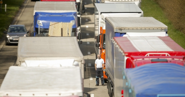 Több lehet a büntetés! Új szabályok az ekáerben augusztus 1-jétől