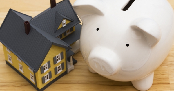 Tagi kölcsönért ingatlant cserébe: kell-e utána szja-t fizetni?