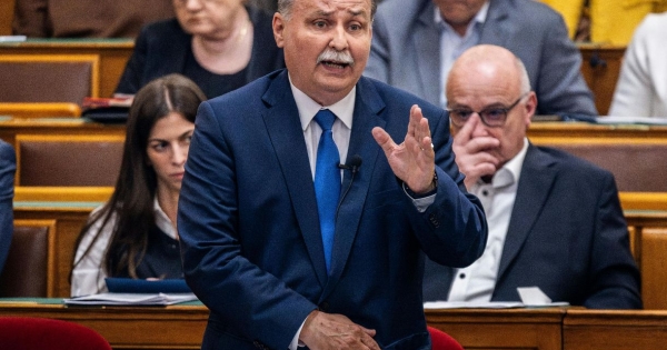 Szolnoki szemétügy: Gajdos László levélben parancsolt rá a Mohura