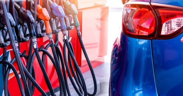 Üzemanyagok adómértékének csökkentése, védett ár – mutatjuk a részleteket