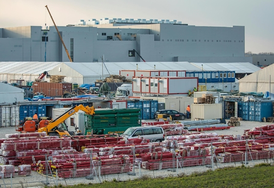 SK On Hungary: Nem volt tömeges rosszullét az épülő iváncsai akkumulátorgyárban