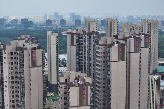 Egyelőre megúszta az Evergrande, kapott még kis időt a cég, amelynek bedőlésétől az egész világgazdaság retteg