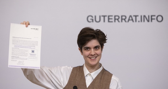 Ausztria egyik leggazdagabb embere lehetett volna, ehelyett szétosztja az örökségét, és még csak nem is maga dönt a pénz sorsáról