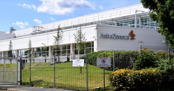 Leállítja a tüdőrák elleni gyógyszere kísérleti fázisát az AstraZeneca
