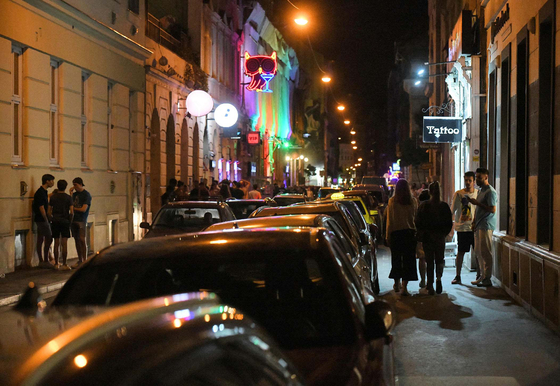 NER-es cég szervezi a parkolási reform elleni civilnek mondott tiltakozást Erzsébetvárosban