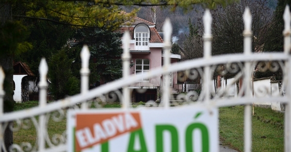 Lakáspiac: nem várható jelentős árcsökkenés, nincs sok remény érdemben alkudni