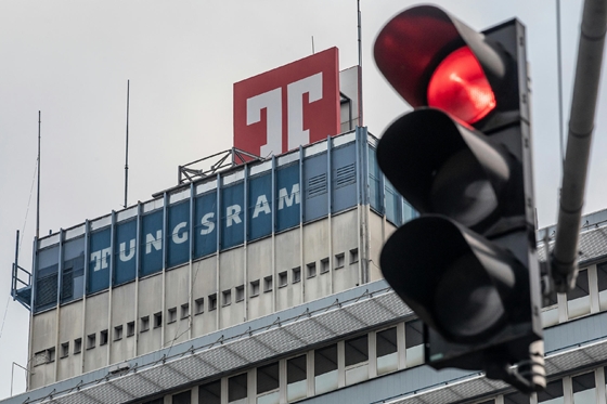 Sikerült találni egyvalakit, aki elvinné az összedőlt Tungsram néhány romját