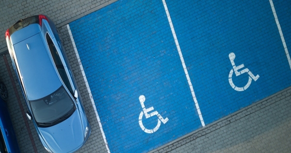 Megváltozott munkaképességű dolgozó visszamenőleg kéri pótszabadságát