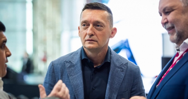 Rogán körein keresztül szivároghatnak be a törökök a védelmi ipari fejlesztésekbe