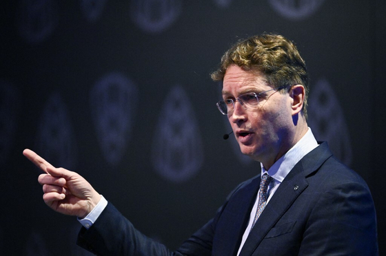 Védővámok helyett európai gyárépítésre kéne ösztönözni a kínai autógyártókat a Mercedes vezére szerint