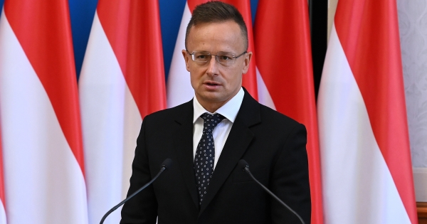 Szijjártó Péter: Az alacsony adók jelentette versenyelőny elvétele a kommunizmusra emlékeztetne