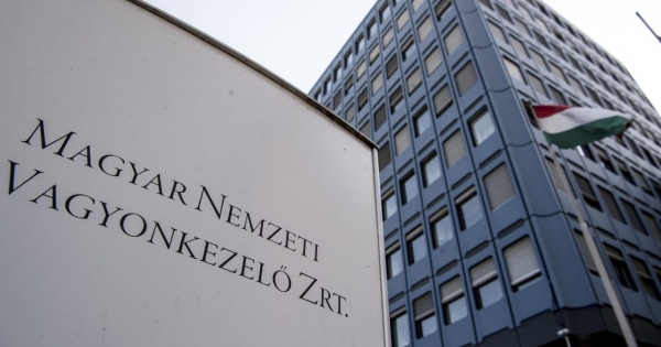 Magyar Narancs: Tiborcz Istvánhoz közeli üzleti köré lett az egyik elárverezett belvárosi a palota