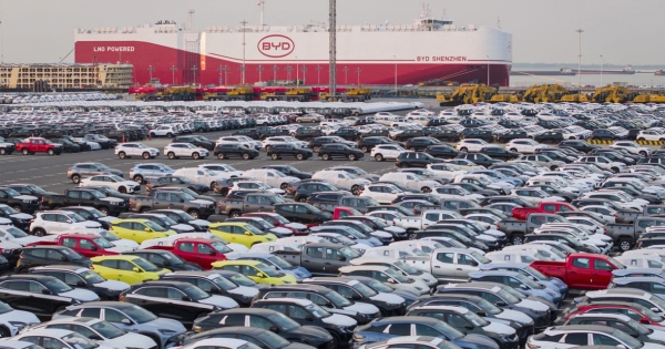 Hirtelen visszaestek a BYD eladásai