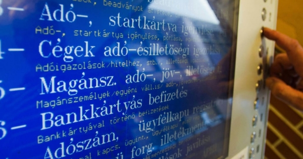 Rengeteg változás jön az adózásban jövőre, itt vannak a részletek