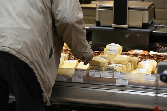 Kipróbáltuk az Árfigyelő rendszert, mi már tudjuk, hol kapható a legolcsóbb sajt