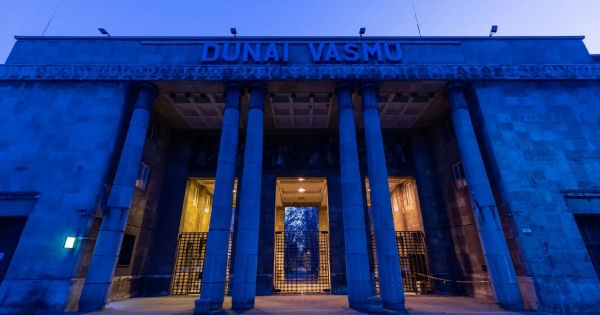 Mégsem rúgják ki a dolgozók felét a Dunai Vasműnél