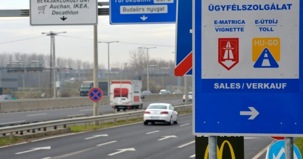 Kormányzati menlevéllel, Mészáros Lőrinc közeléből izmosítják fel milliárdos cégekkel a Nemzeti Útdíjfizetési Szolgáltatót