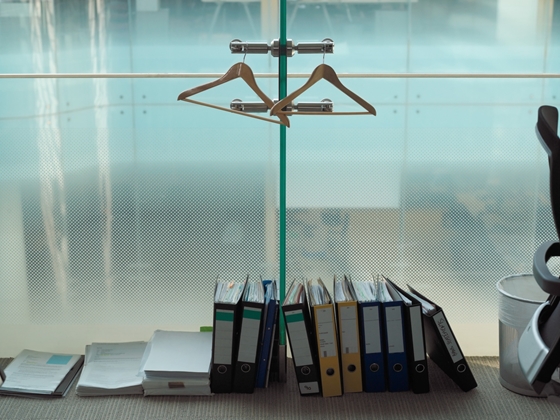 Átírná a kormány a táppénz ügyintézésének szabályait