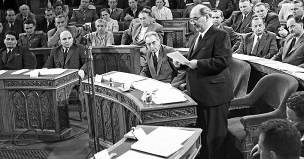 A szocializmus építése (1948-56) – Nagy Imrétől Nagy Imréig – 3. rész