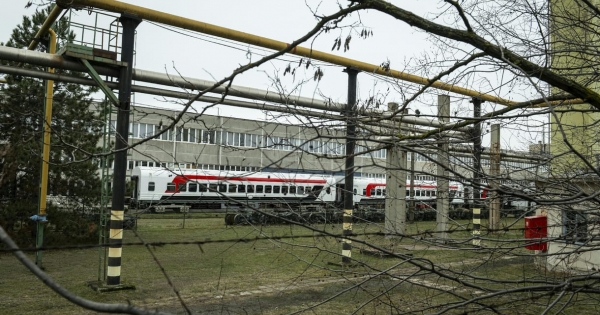 Az MBH és a Külügyminisztérium is futhat a dunakeszi járműjavítónak adott pénze után