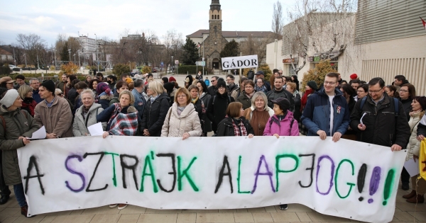 A nap kérdése: sztrájk alatt szünetel-e a munkavállaló biztosítása?