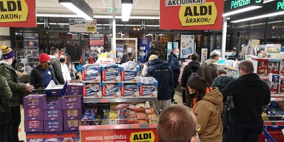 Az Aldi 1,2 milliós fizetéssel keres új munkavállalókat