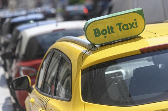 Budapesti taxitársaságok szálltak bele a Fővárosba, amiért nem vizsgálja a Boltot