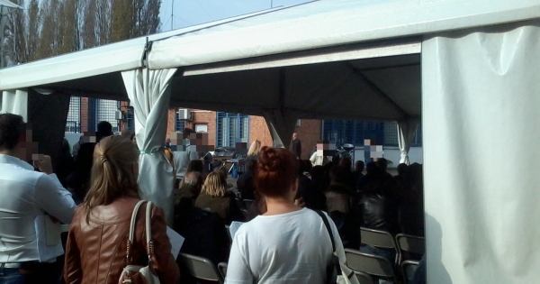 Karácsony előtti nagytakarítás: így adhatja el a kinőtt, megunt cuccait