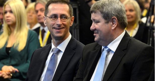 Házmesterbarát helyett ügyfélbarát lesz a NAV