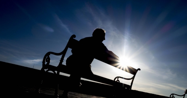 Nyugdíjkorú? Ezekre a felmondási, végkielégítési szabályokra figyeljen!