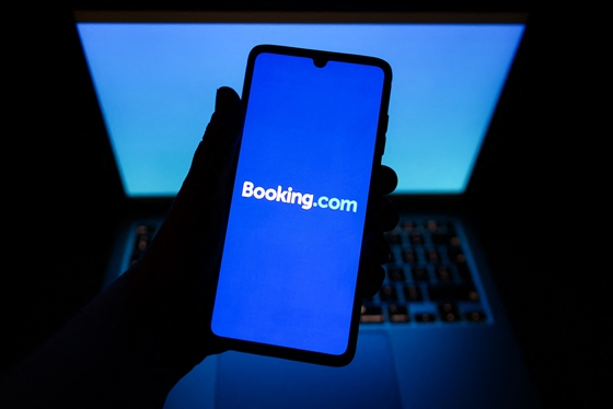 Lezárta a Booking.com-ügy vizsgálatát a GVH, változás jöhet az online szállásfoglalásoknál