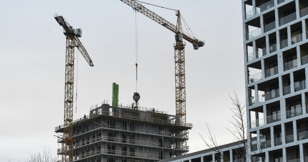 Gyengül az építőipar, kivéve a NER-es cégek