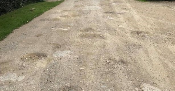 Áfa- és számviteli kérdések úthasználati szolgalmi jog vásárlása esetén