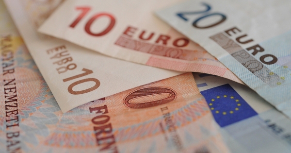 A társasági adó megfizetése devizában