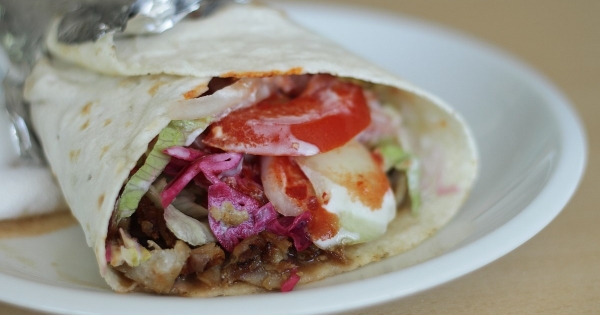 Országos ellenőrzés indul a gyrost árusító éttermekben és büfékben