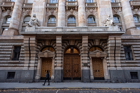 27 milliárddal drágult az MNB székházának felújítása