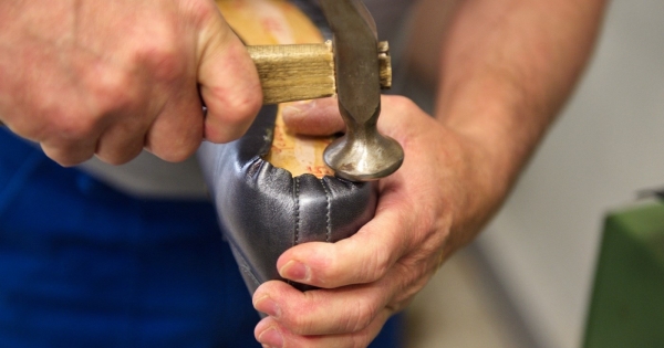 Összecsapják a munkát a dolgozók, sok a panasz, hogyan téríttetheti meg a kárt a munkáltató?